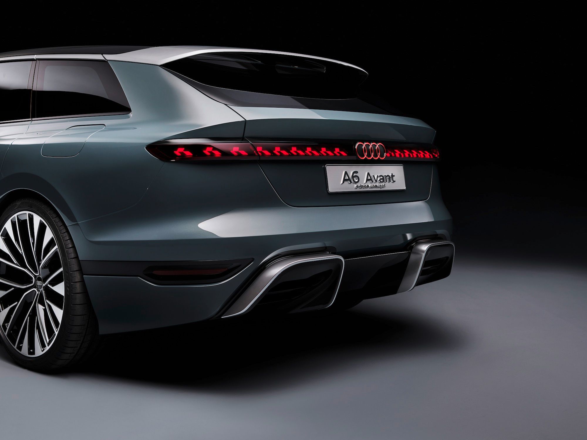 Audi_A6_Avant_e-tron_concept - 2.jpeg