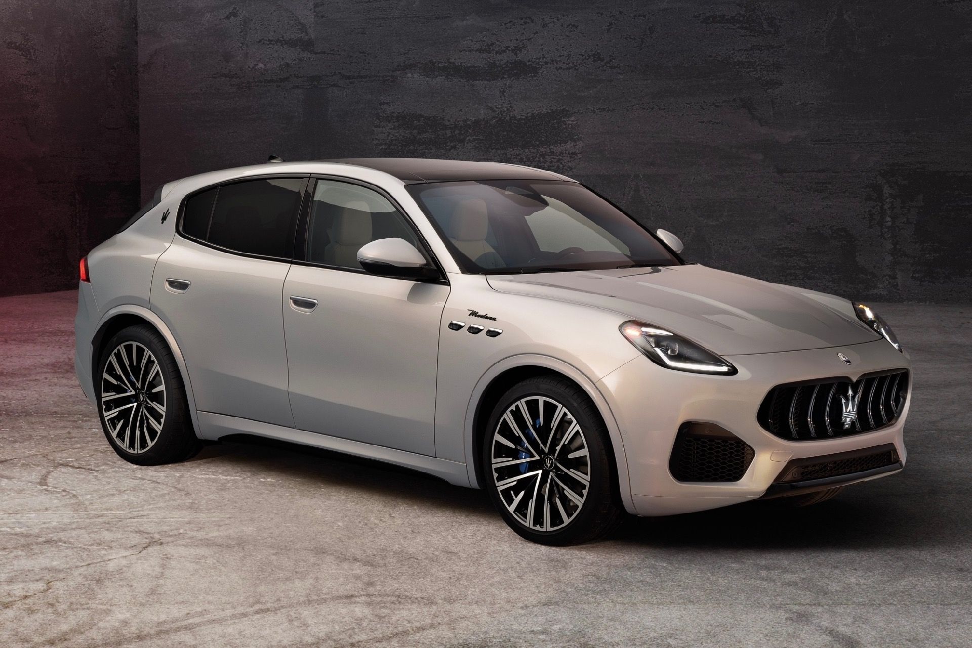 Maserati-Grecale-2022 - 6.jpg