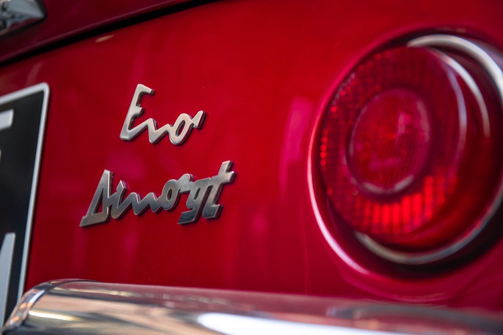 Ferrari-Dino-restomod-Moto-Technique - 12.jpg