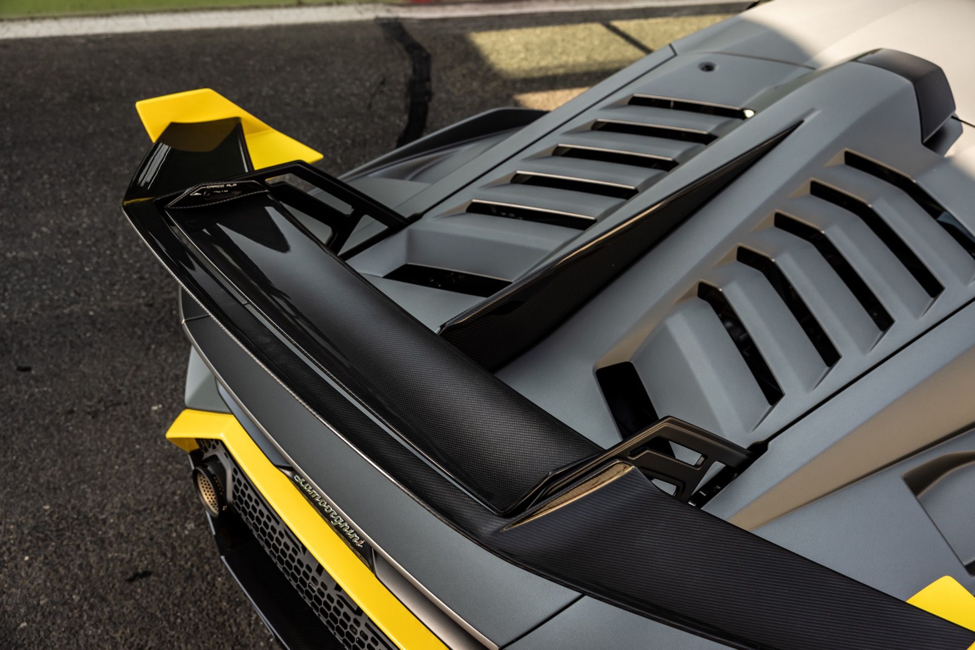 Lamborghini-Huracan-STO - 12.jpg