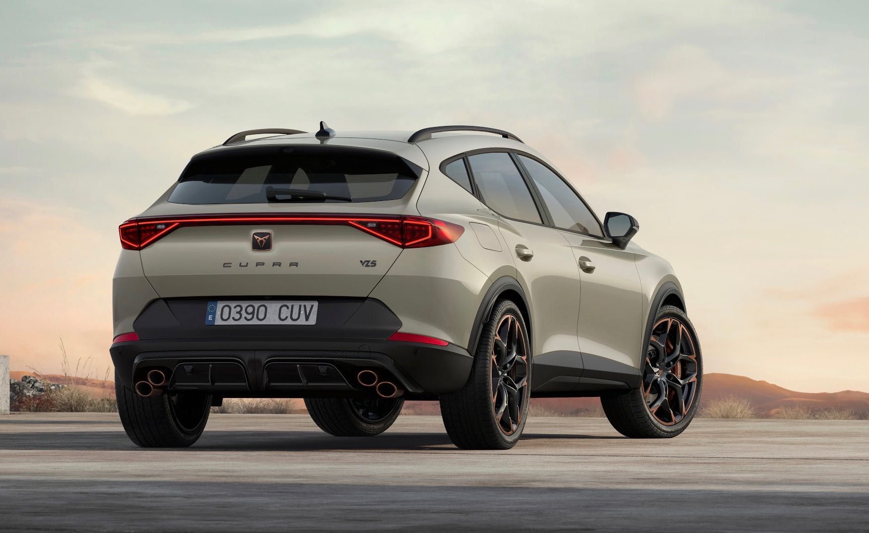 CUPRA-Formentor-VZ5-Taiga-Grey - 2.jpg