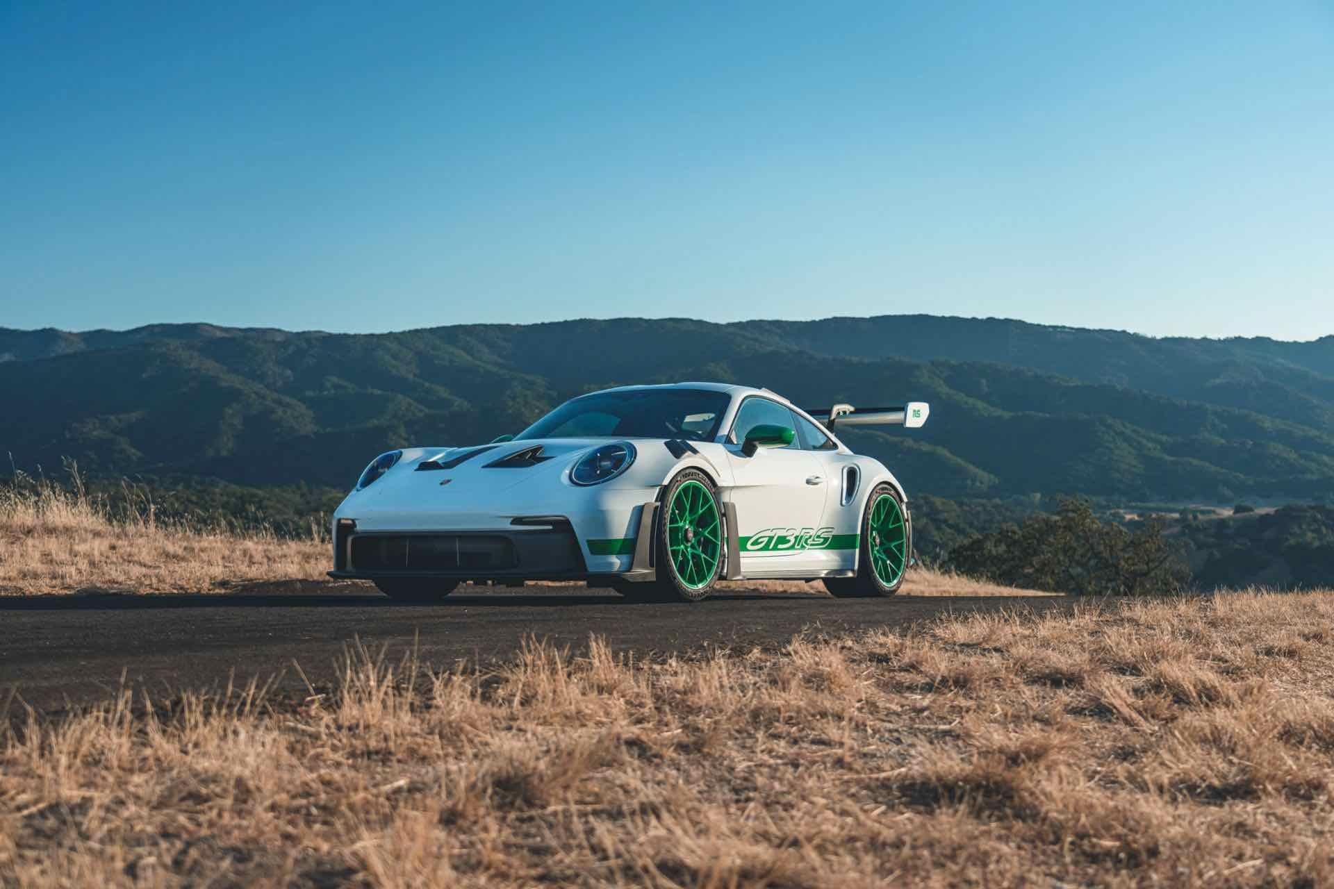 2023_911_GT3RS_Monterey_Show_Car_001_.jpeg