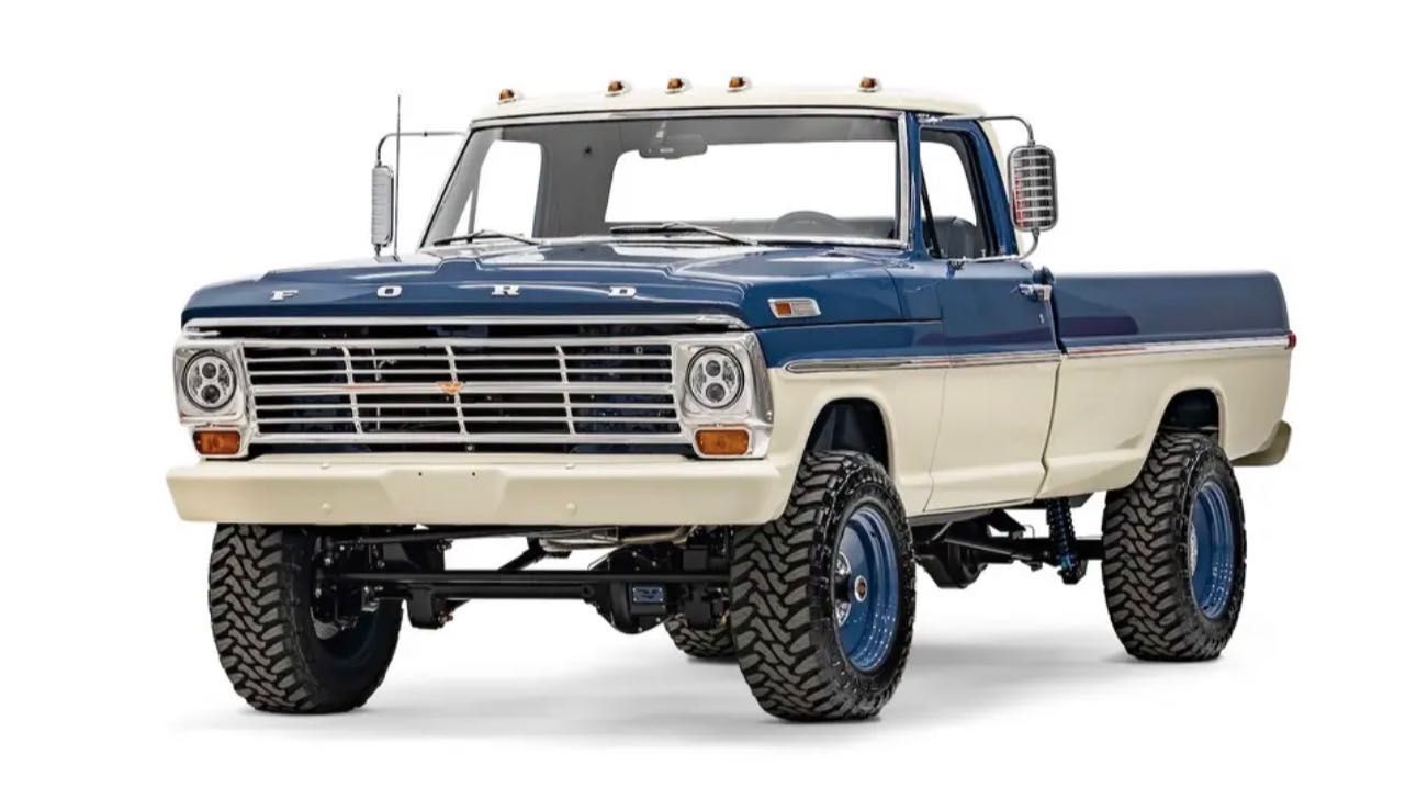 Ford-F-250-restomod-Velocity-2.jpg
