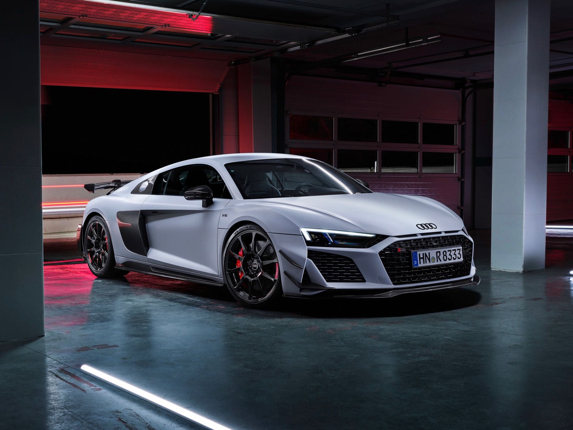 Audi-R8-Coupé-GT-2023-11.jpg