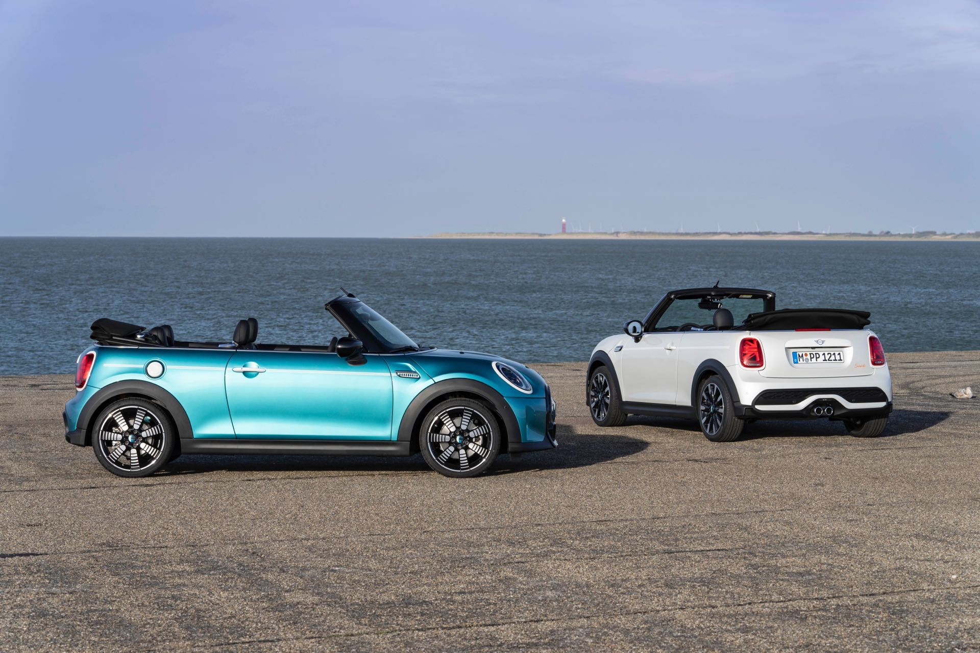 Mini-Cabrio-Seaside-Edition-2023-2.jpg