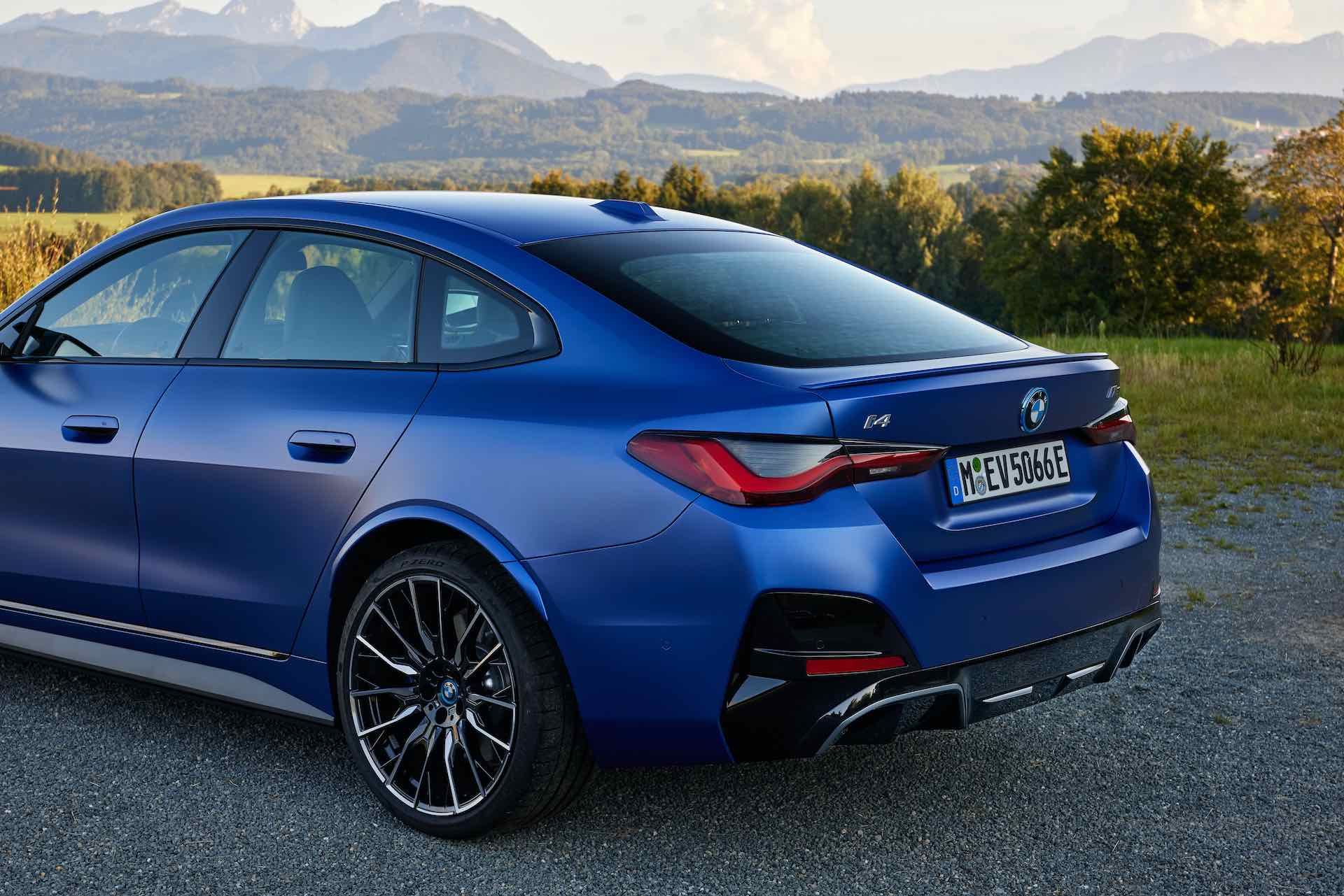 P90439367_highRes_bmw-i4-m50-9-2021.jpeg