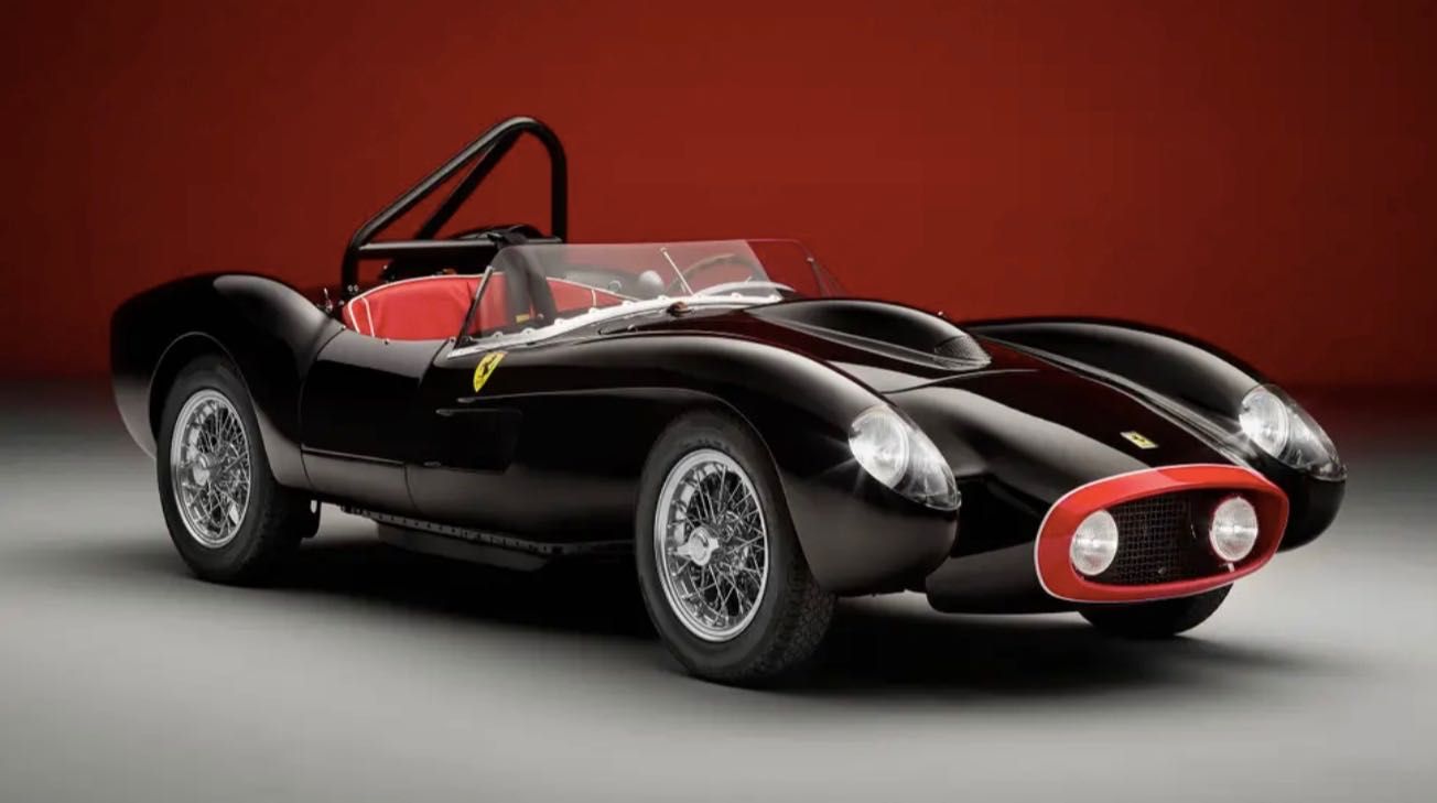 The-Little-Car-Company-Testa-Rossa-J-Pacco-Gara-1.jpg