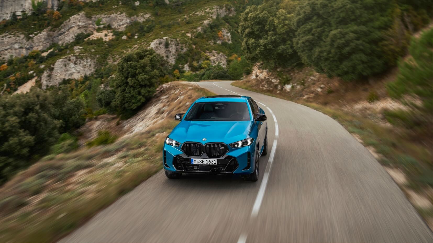 nuova-bmw-x6-m60i-20.jpeg