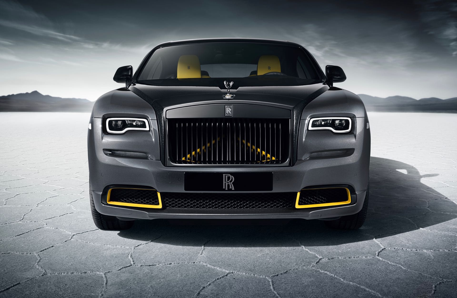 ROLLS-ROYCE-BLACK-BADGE-WRAITH-BLACK-ARROW-2.jpg
