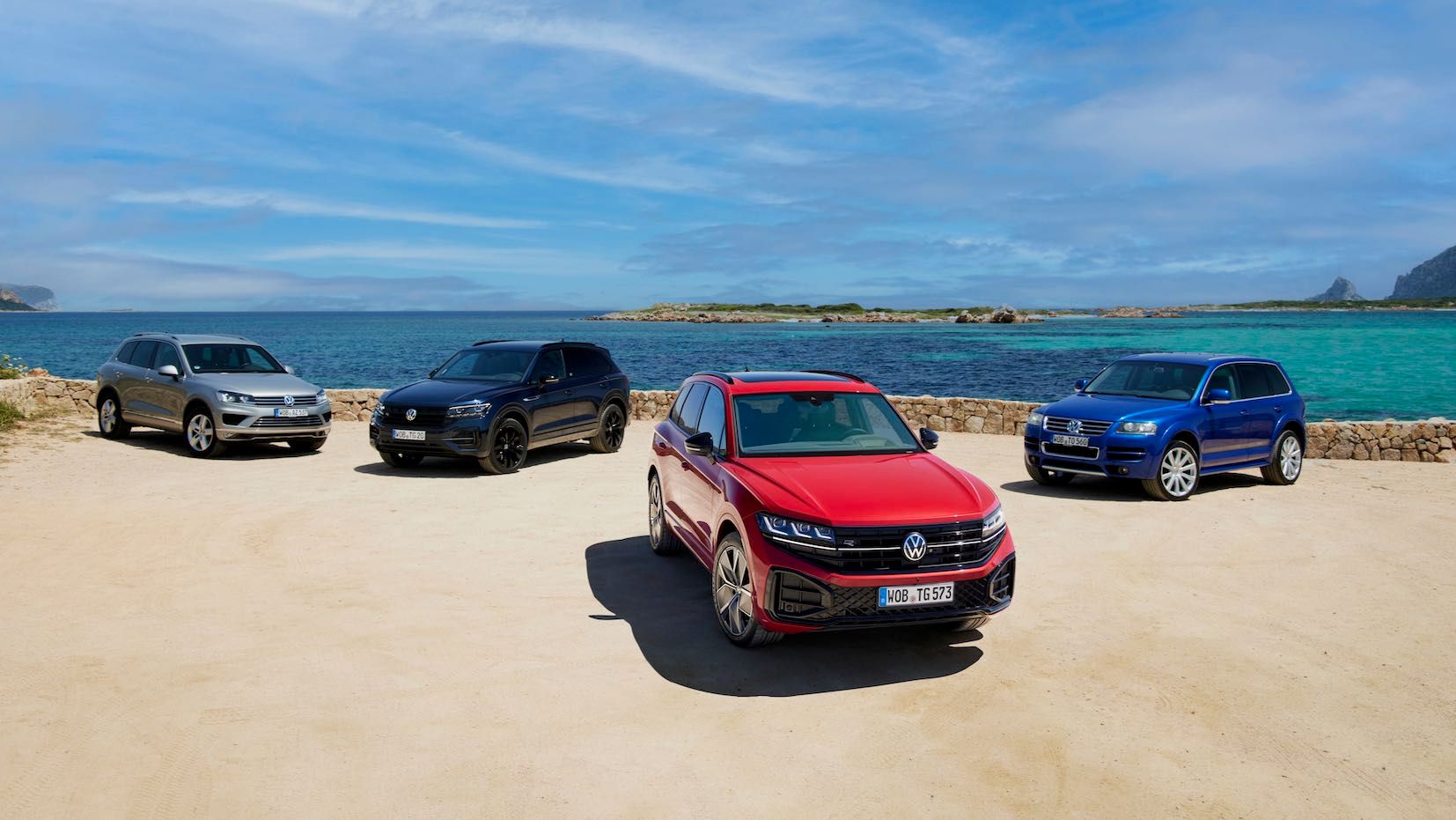 2023-Volkswagen-Touareg-generations.jpeg