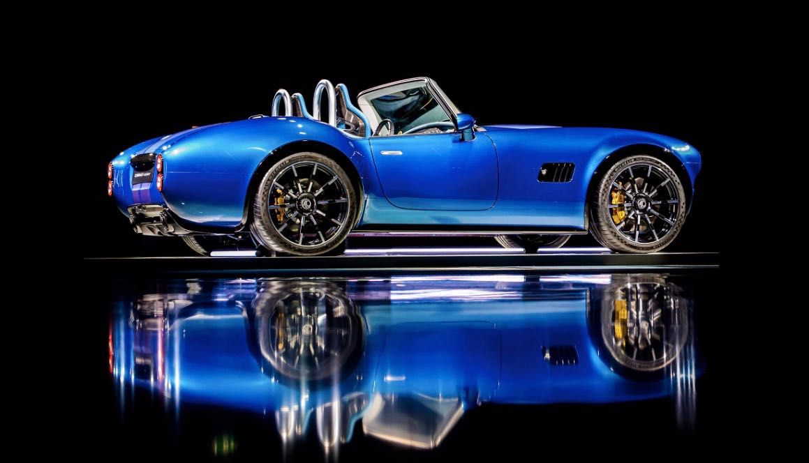 AC-Cobra-GT-Roadster-4.jpg