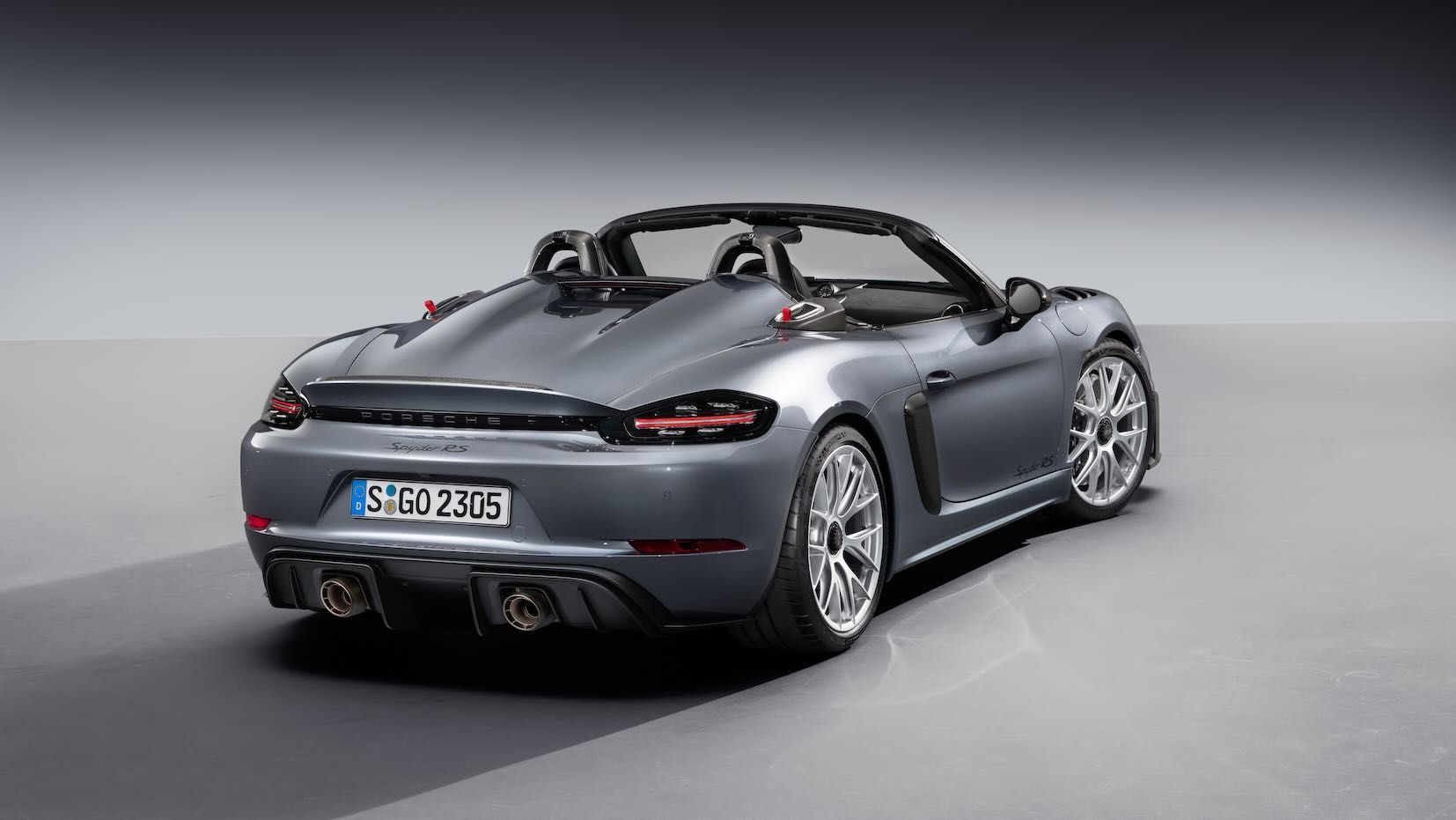 Porsche-718-Spyder-RS_7.jpeg