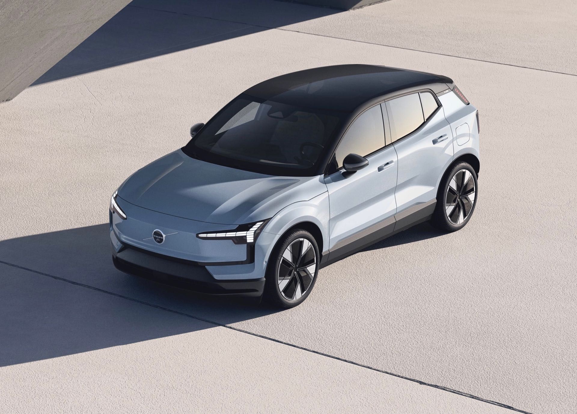 Volvo-EX30-3.jpg