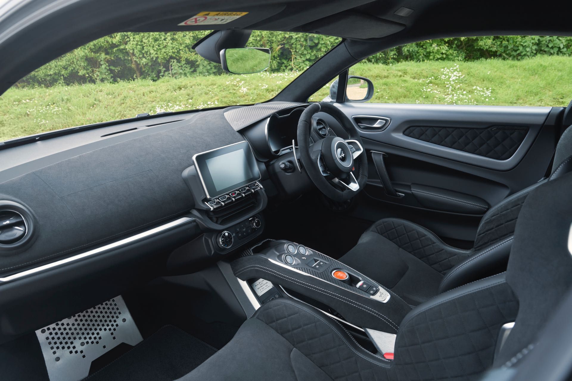 Alpine-A110S-Enstone-Edition-10.jpg