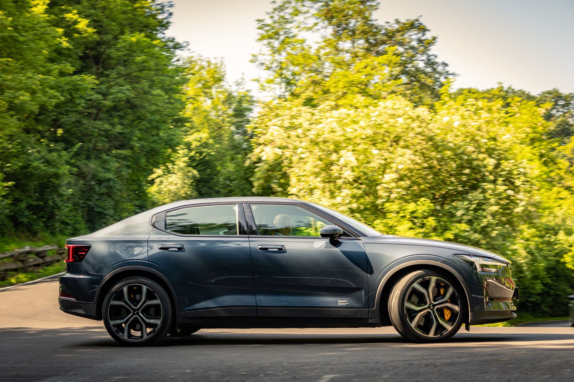 Polestar-2-prova-TopGear-12.jpg