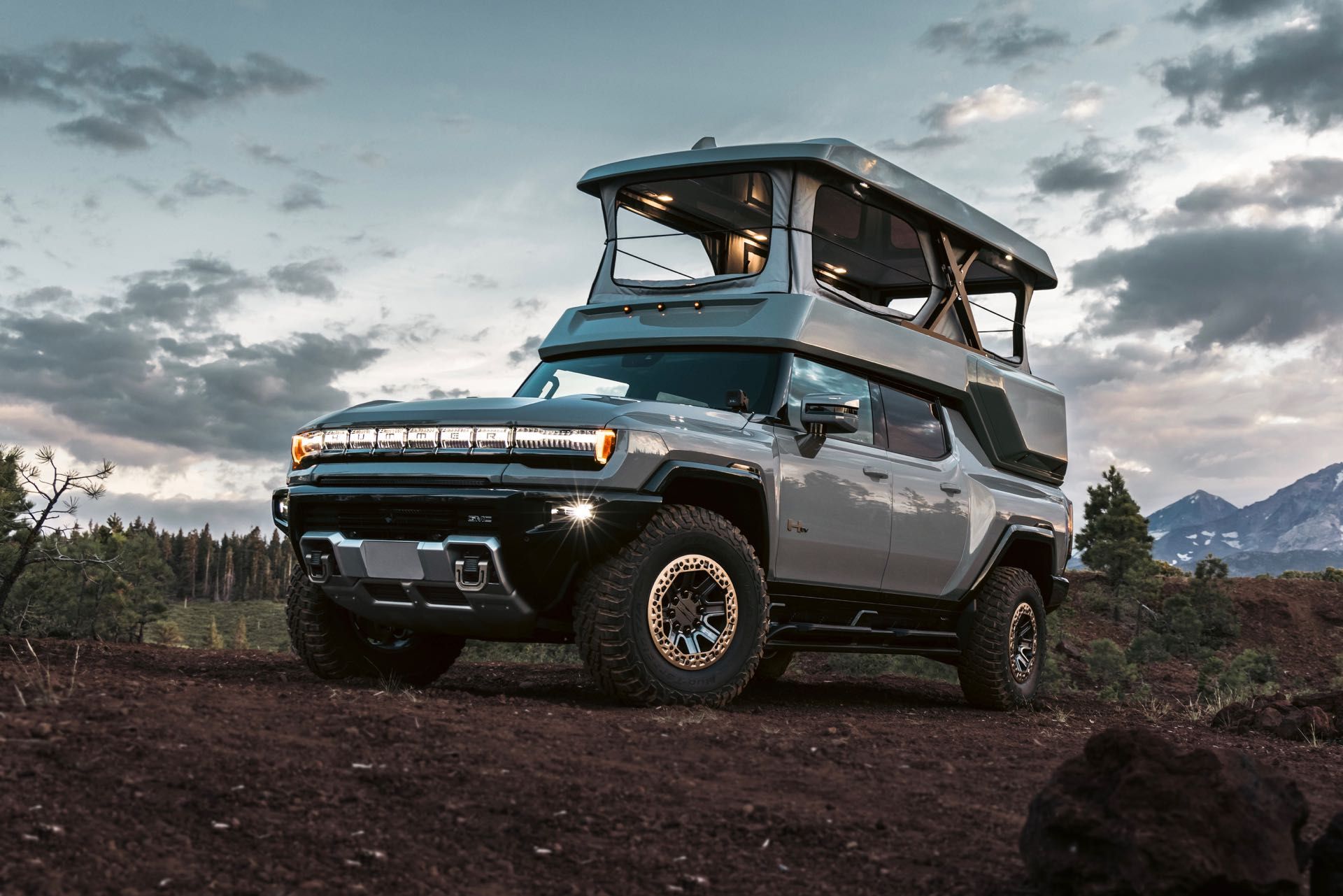 GMC-Hummer-EV-Earthcruiser-4.jpg