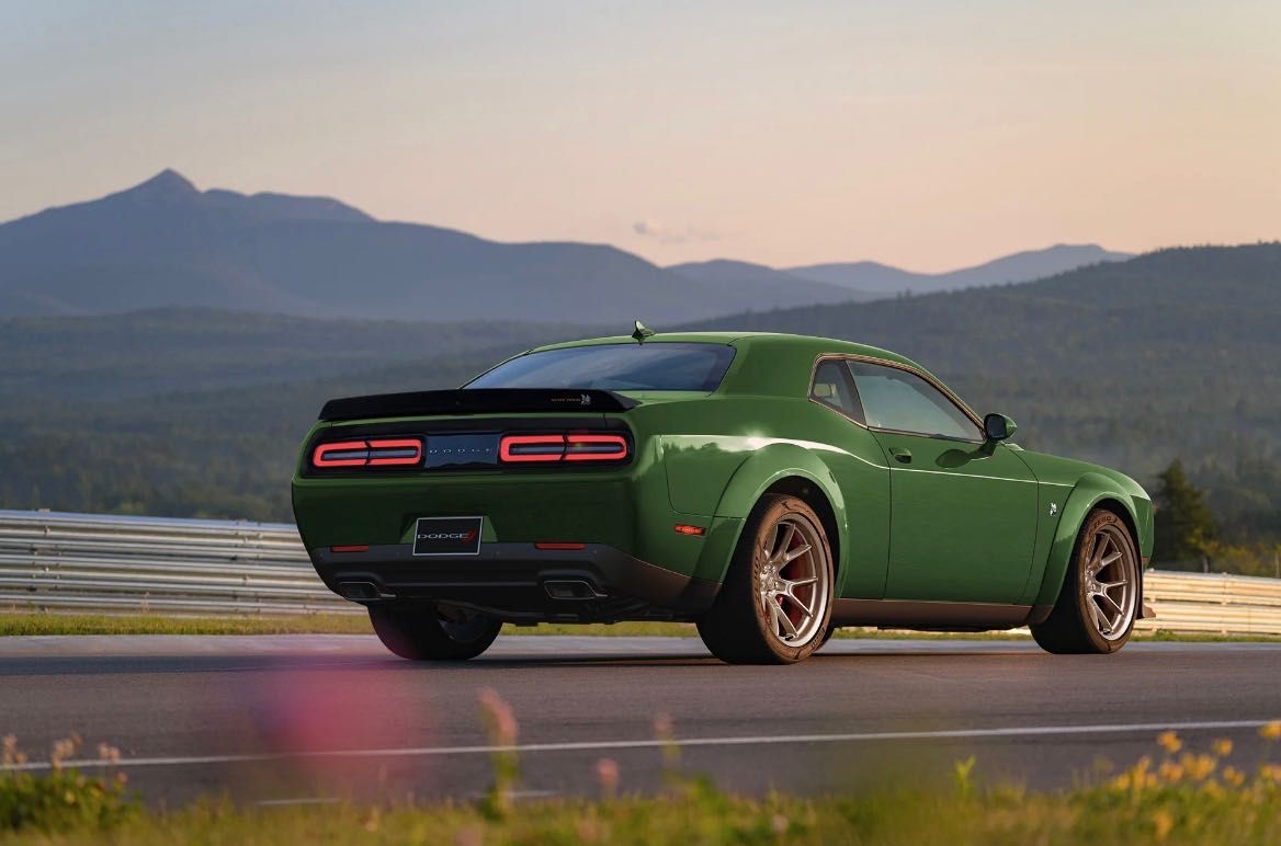 Dodge-Charger-Challenger-Scat-Pack-4.jpg