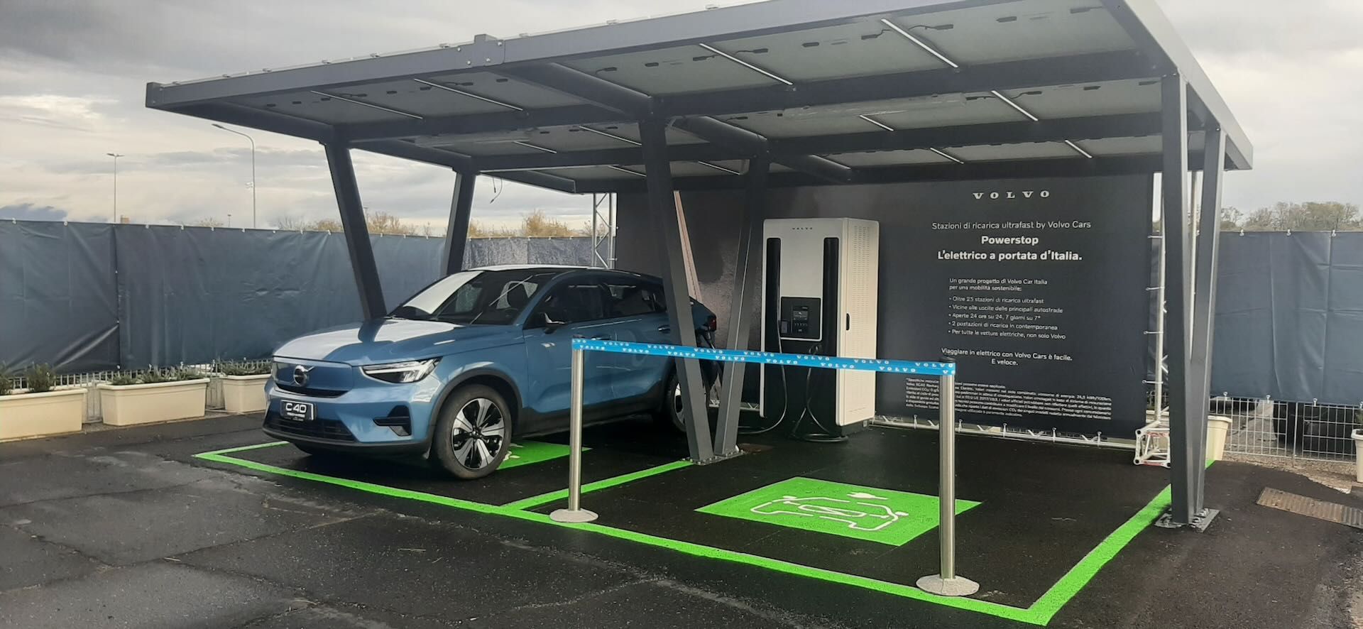 Elettrificazione_Volvo_e_stazioni_di_ricarica_ultrafast_Powerstop.jpeg