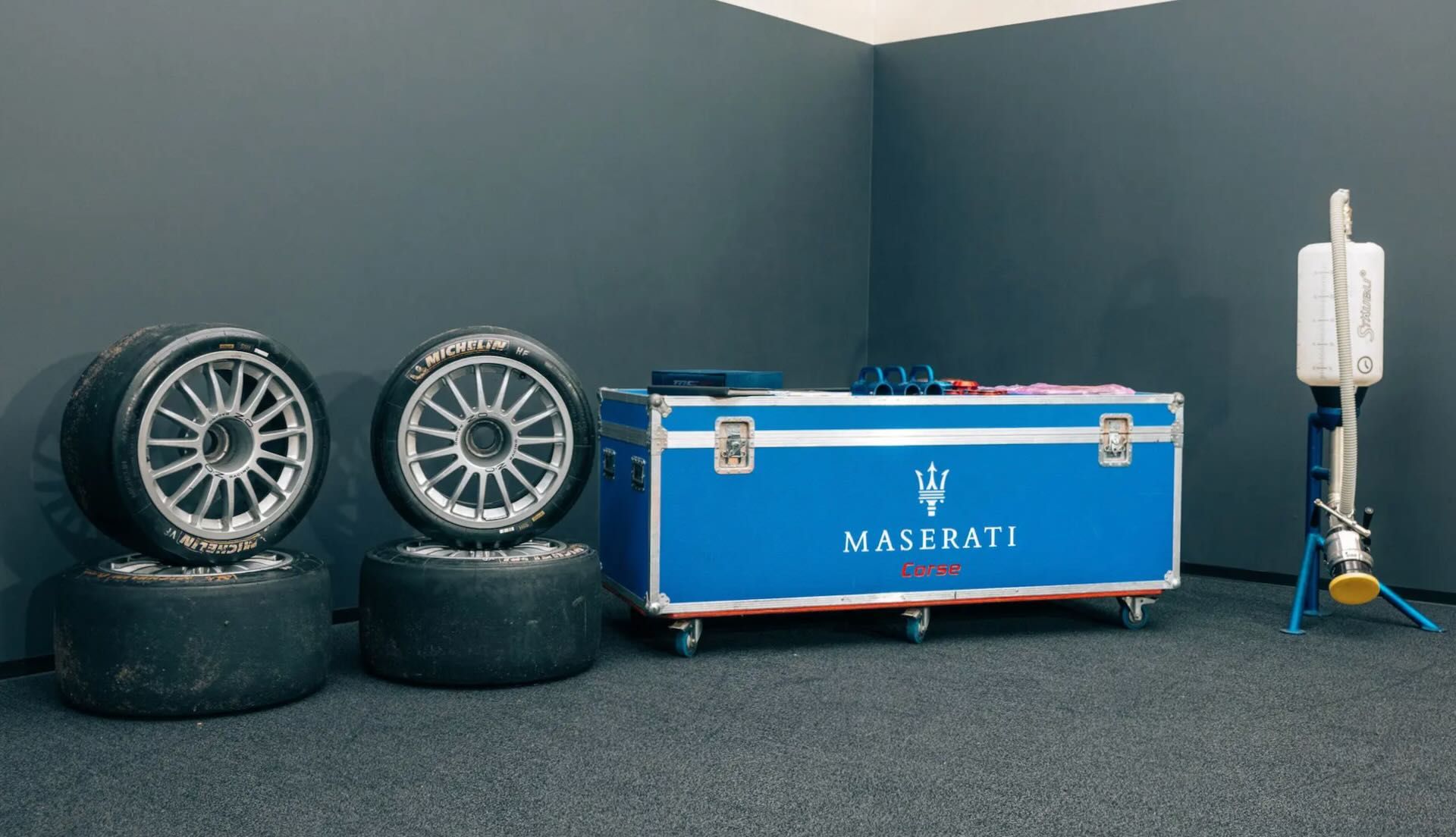 Maserati-MC12-Versione-Corsa-12.jpeg