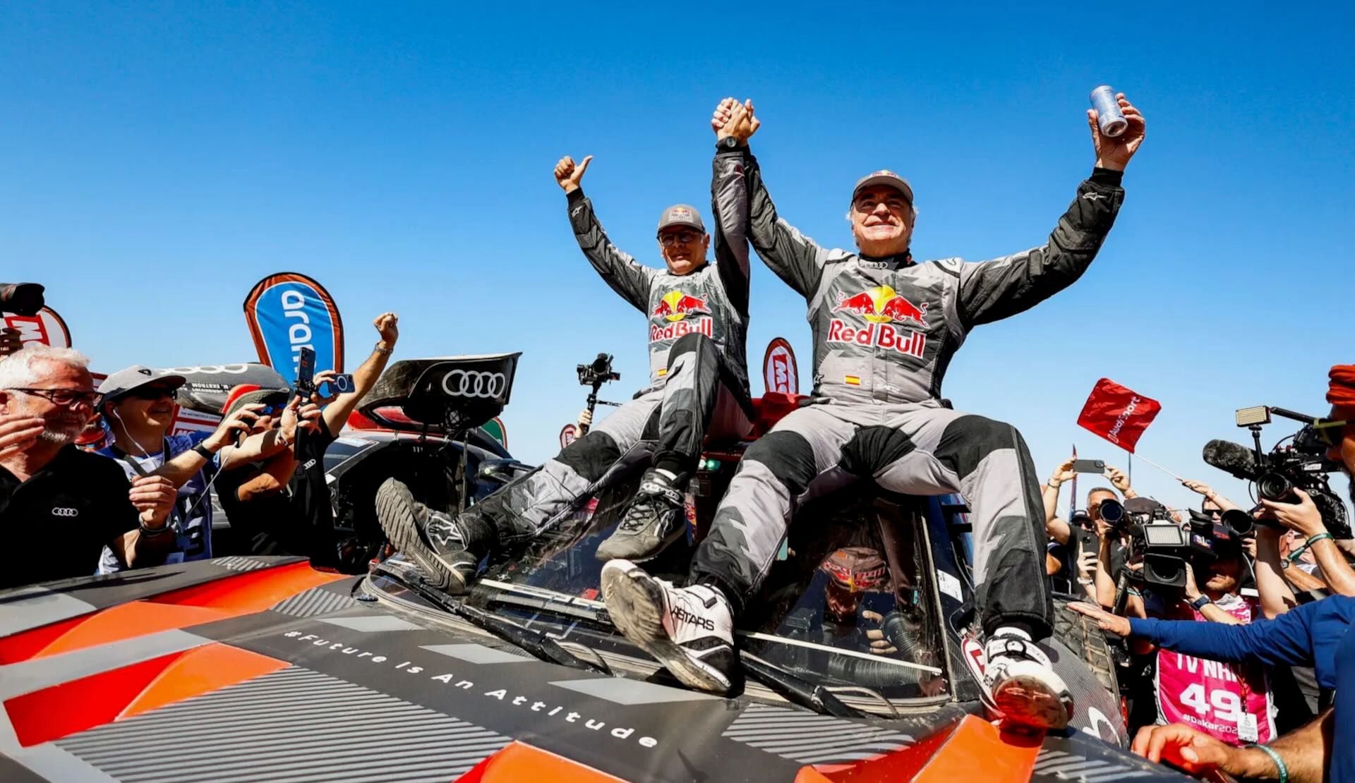 Audi-RS Q-e-tron-2024-Carlos-Sainz-Dakar-2.jpeg