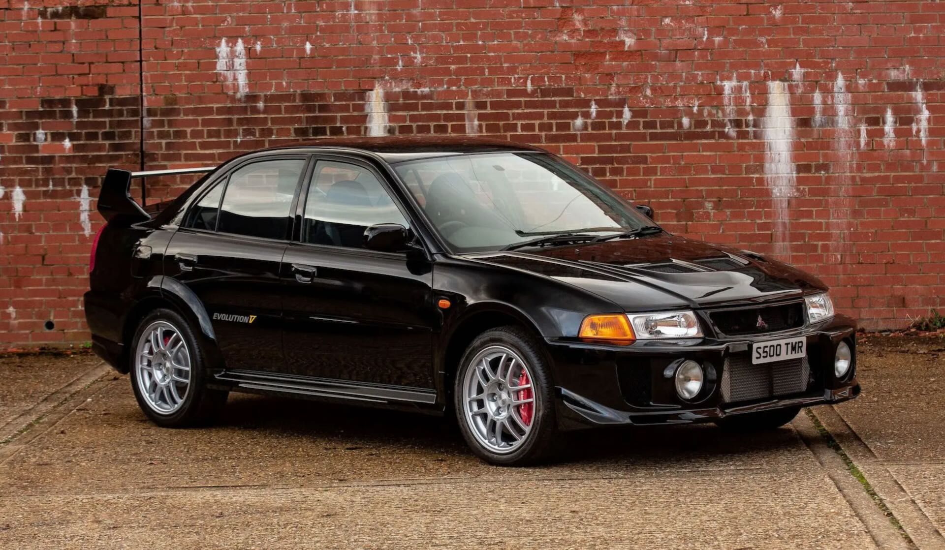 Mitsubishi-Lancer-Evo-5-ex-Richard-Burns-1.jpeg