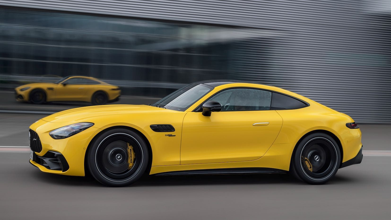 Mercedes-AMG-GT-43-Coupé_002.jpeg