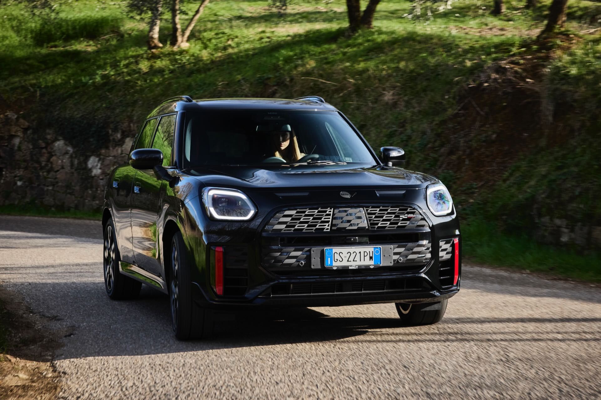Mini-Countryman-JCW-ALL4-2.jpeg