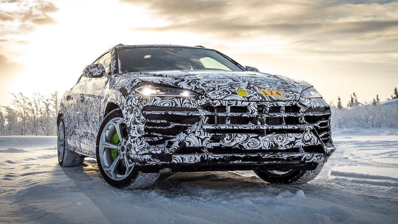 20-Lamborghini-Urus-hybrid-prototype-review.jpeg