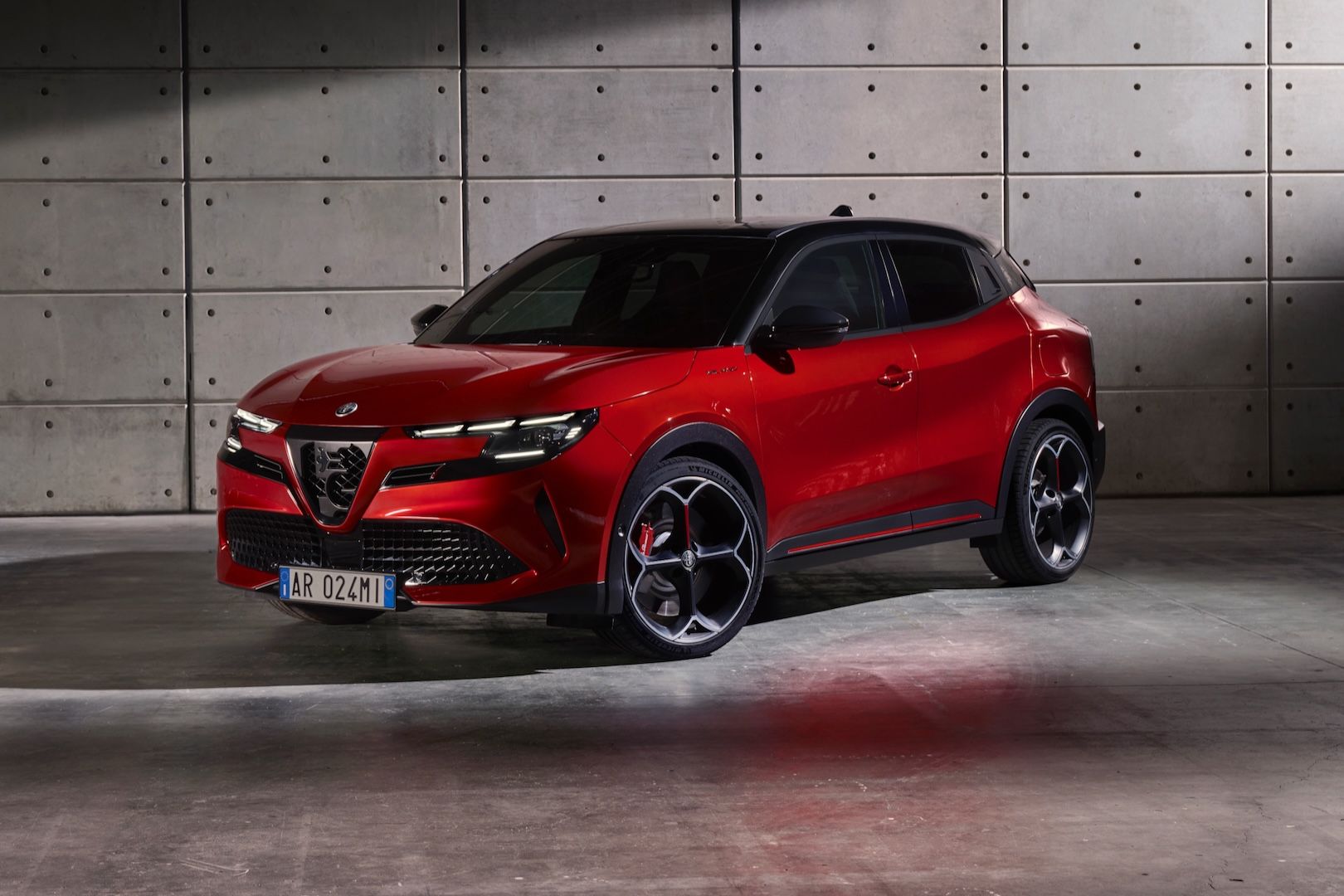 Alfa-Romeo-Milano-2024-2.jpeg