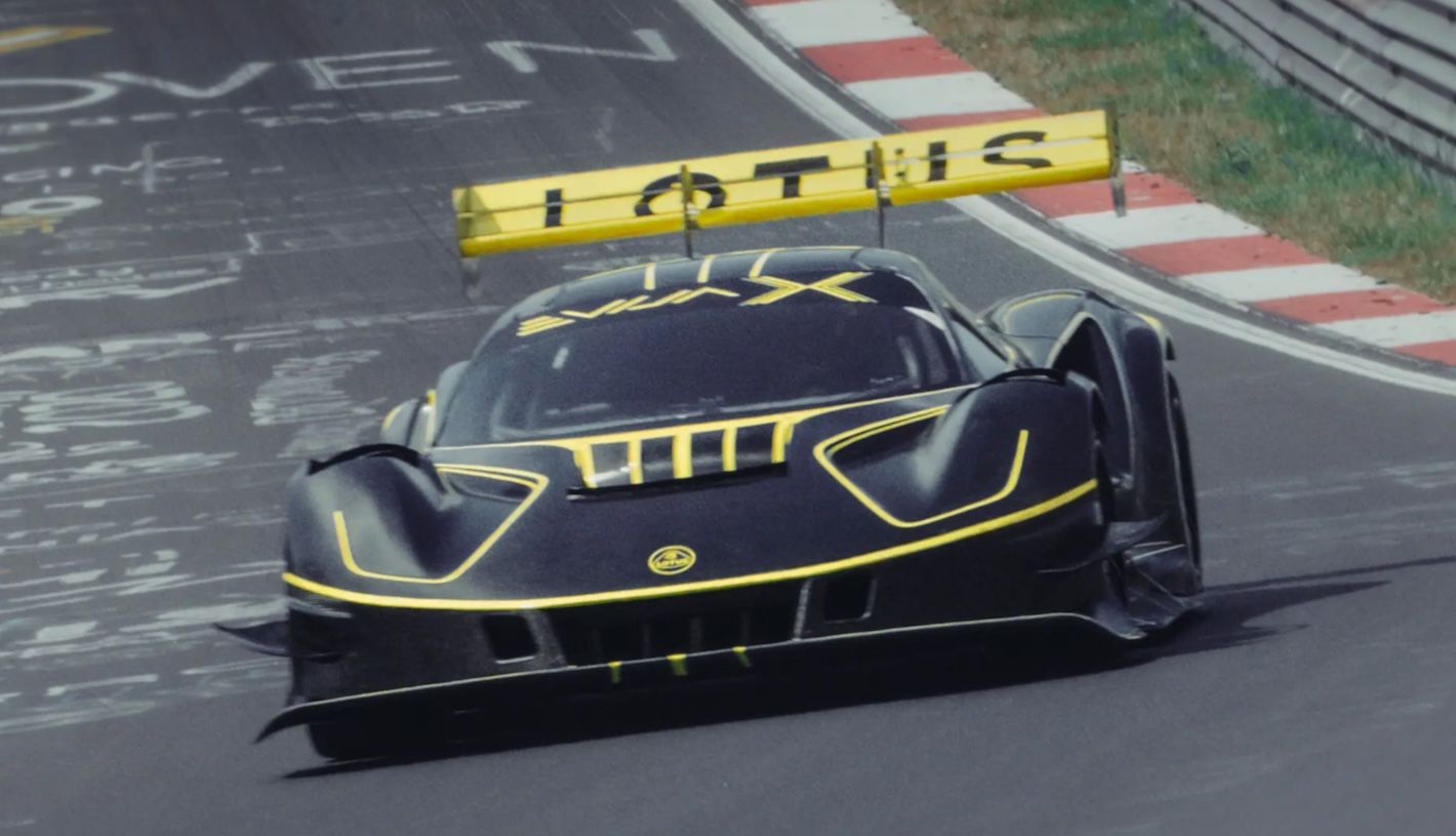 Lotus-Evija-X-Nurburgring-10.jpeg