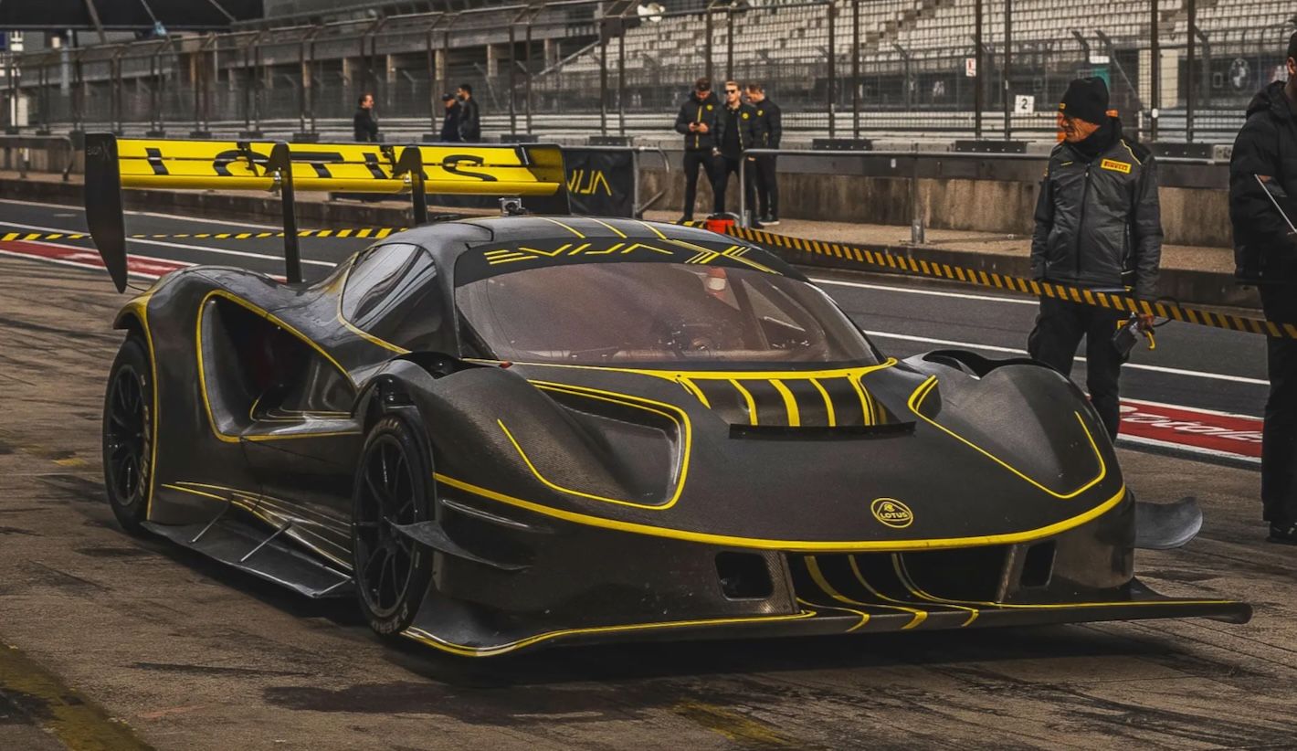 Lotus-Evija-X-Nurburgring-7.jpeg