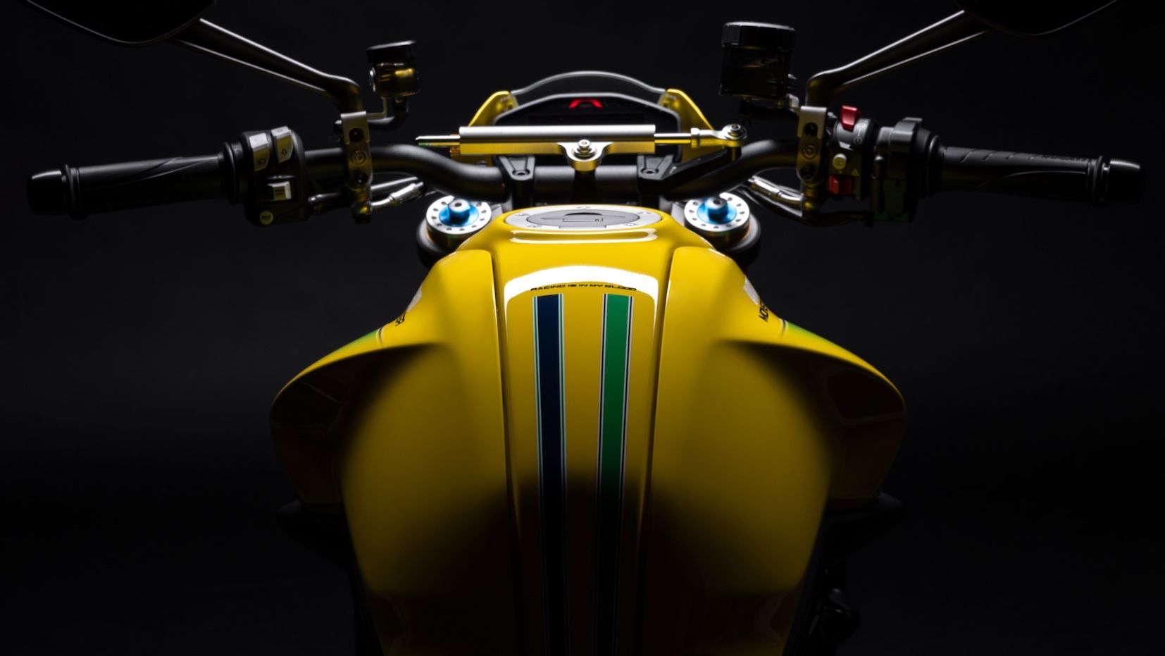 Ducati_Monster_Senna _53__UC638460_High.jpeg
