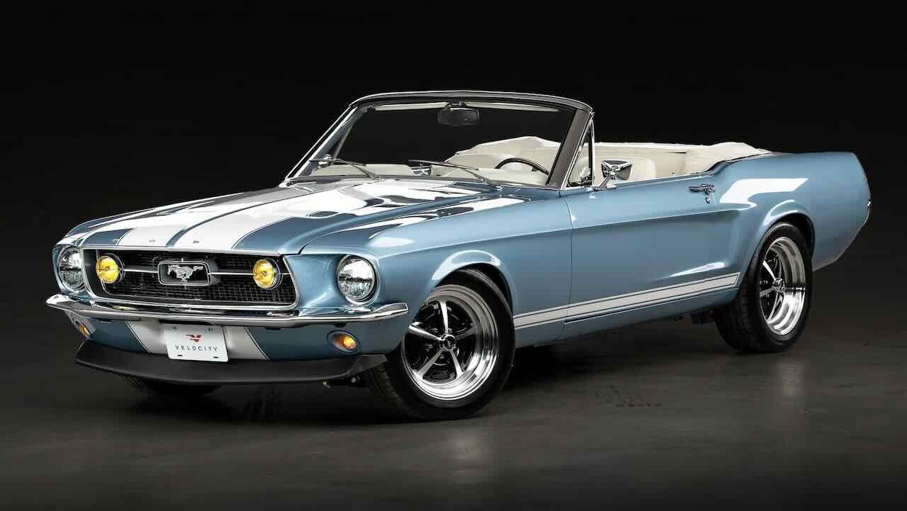 mustang-cabrio-velocity-modern-classics_1.jpeg