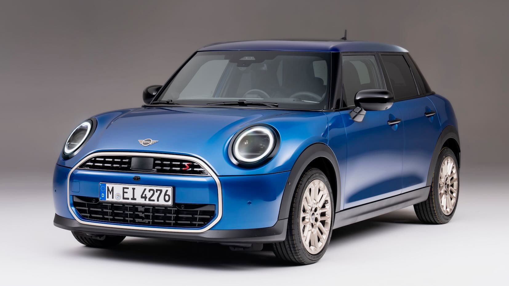 nuova_MINI_Cooper_S_5-porte_2024_02.jpeg