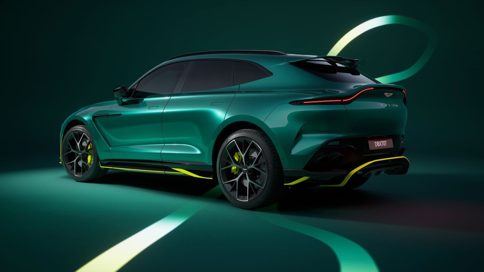 Aston-Martin-DBX707-AMR24-Edition_02.jpeg
