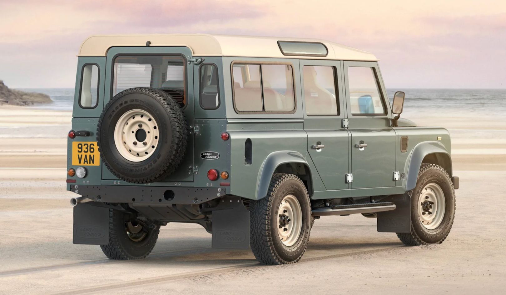 Land-Rover-Classic-Defender-V8-by-Works-Bespoke-13.jpeg