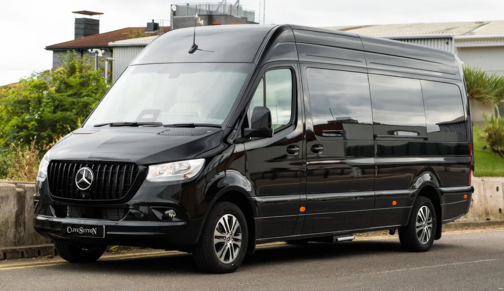 Mercedes-Benz-Sprinter-Clive-Sutton First-Class - 1.jpeg