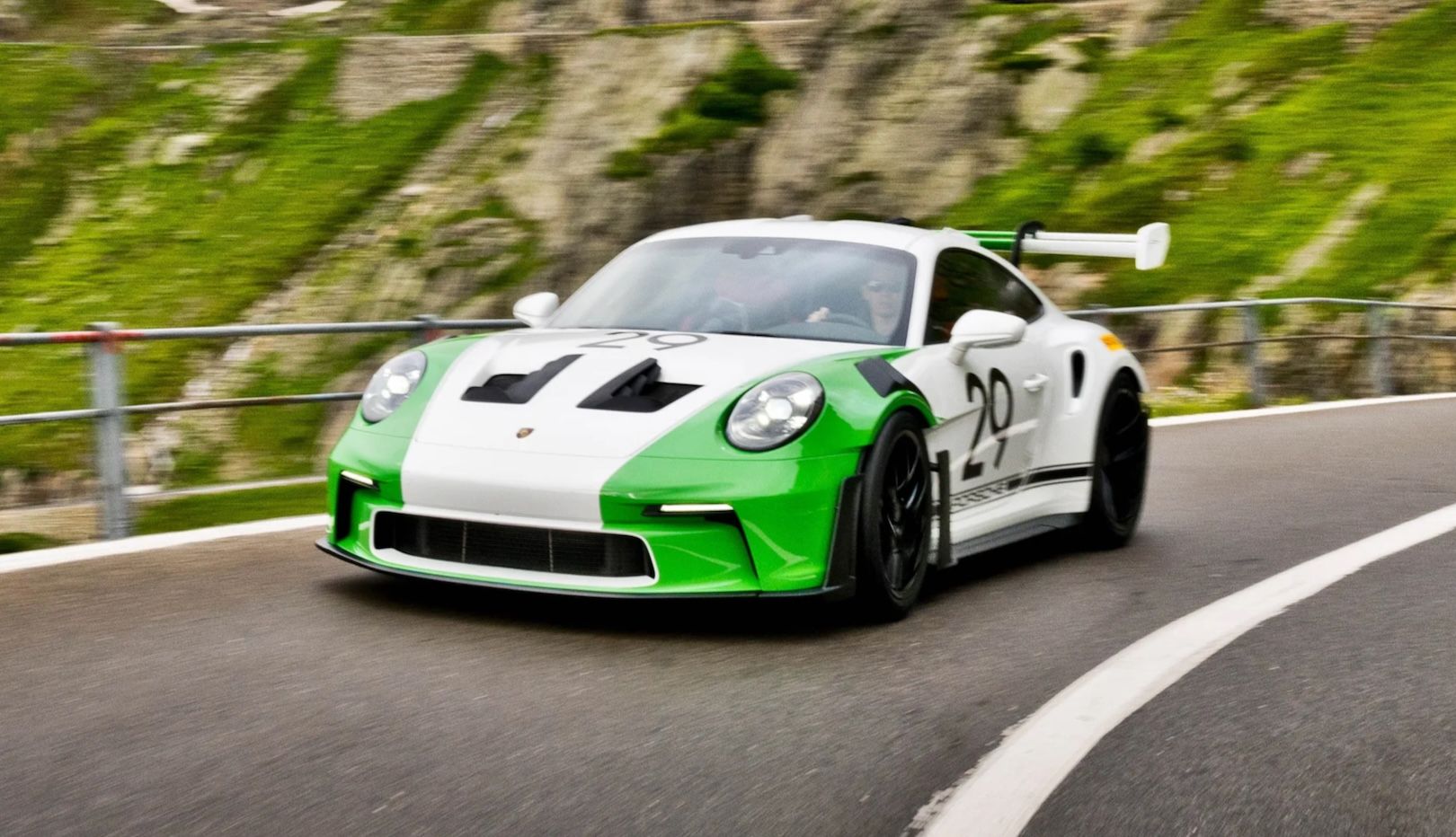 Porsche-911-GT3-RS-Jo-Siffert-9.jpeg