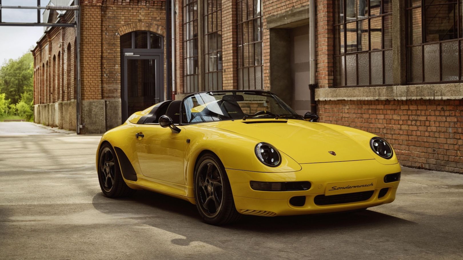Porsche-911-Speedster-Sonderwunsch-Factory-One-Off-2.jpeg