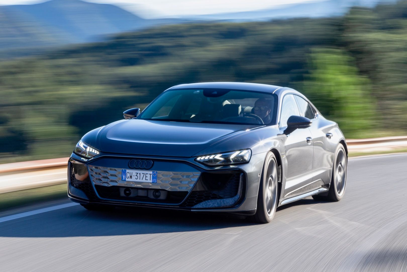 Audi-RS-e-tron-GT-performance-13.jpeg