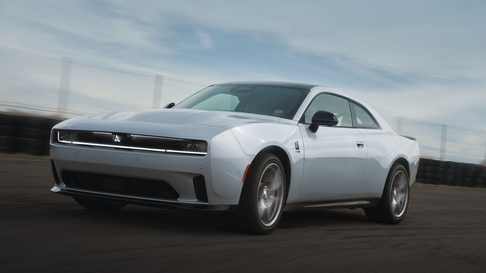 Dodge Charger Daytona_01.jpeg