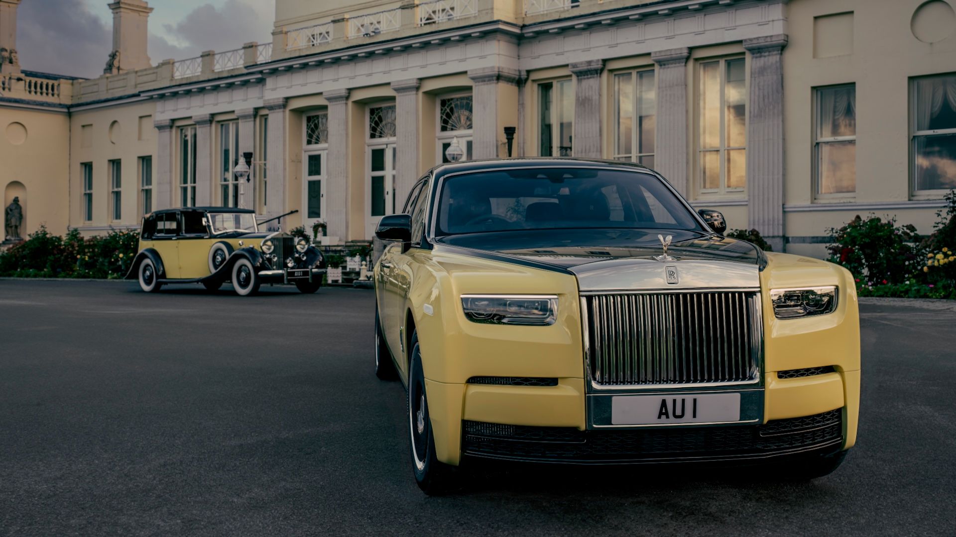 Rolls-Royce-Phantom-Goldfinger-14.jpeg
