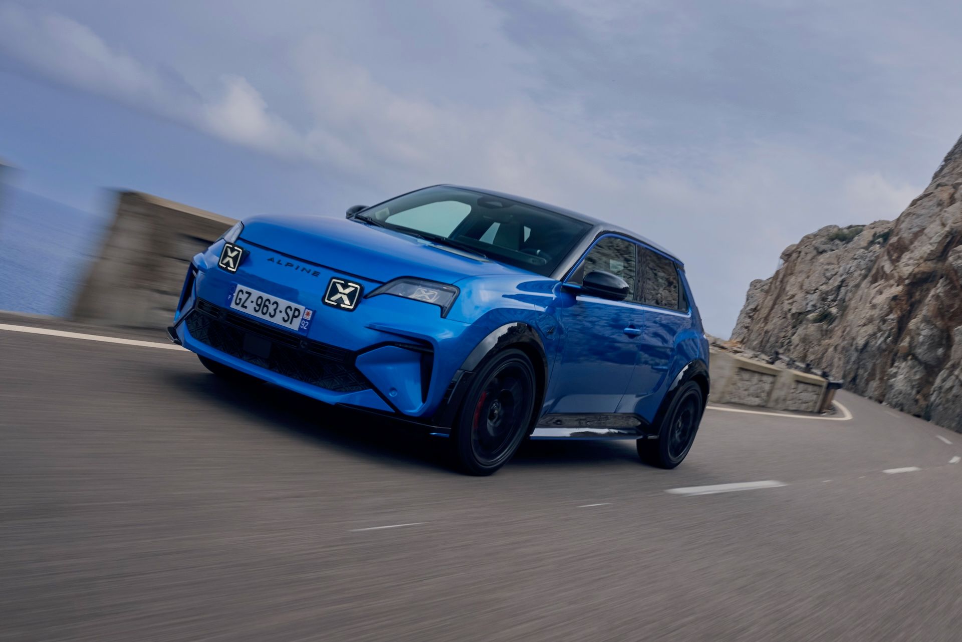 Alpine A290-GTS-11.jpeg