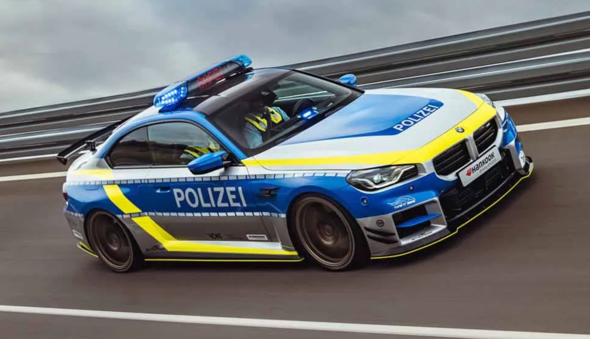 BMW-M2-AC-Schnitzer-Polizei-tune-it-safe-11.jpeg