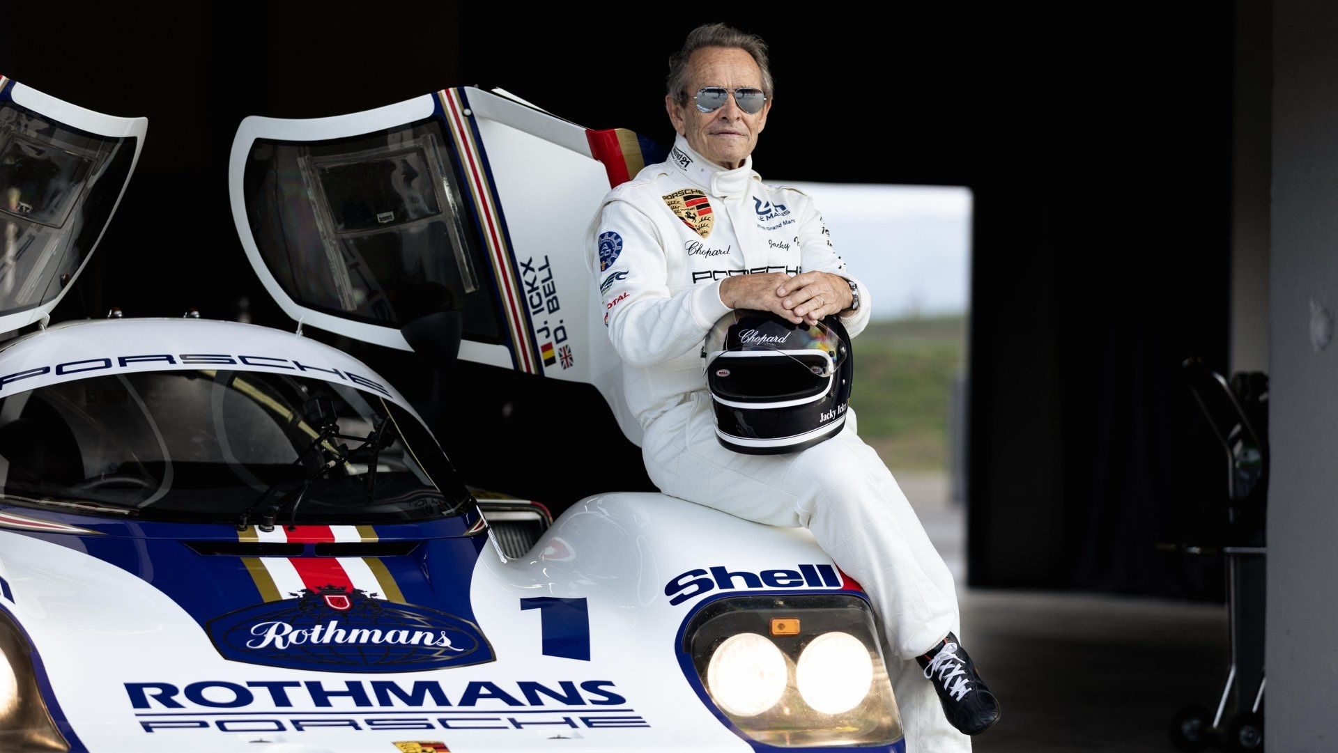 omaggio-porsche-80-anni-Jacky-Ickx-2.jpeg