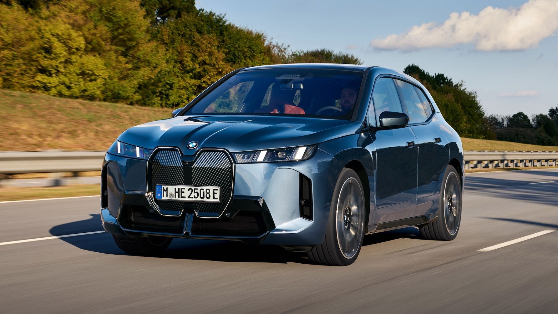 BMW-IX-2025-P90585161.jpeg
