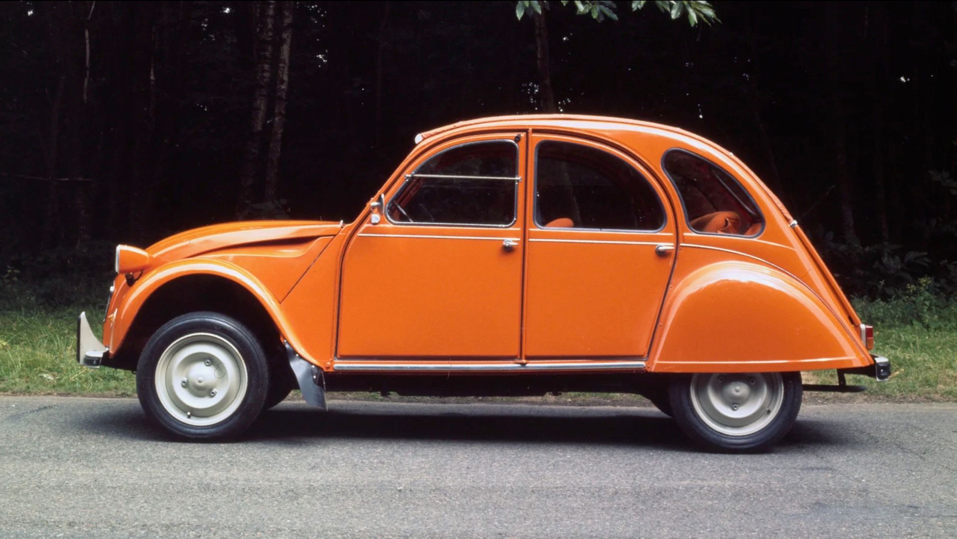Citroen-2CV-3.jpeg