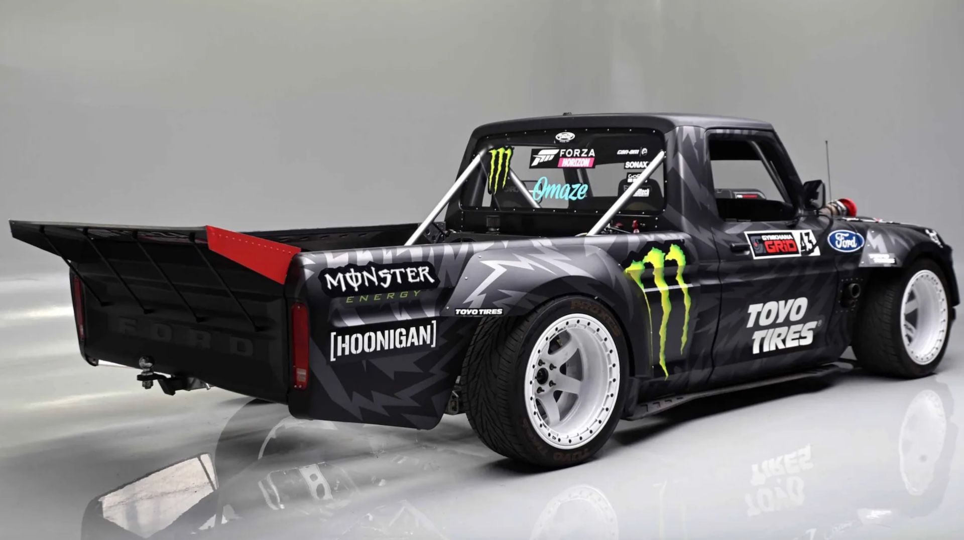Ford-Performance-pick-up-Hoonitruck-ken-block-7.jpeg