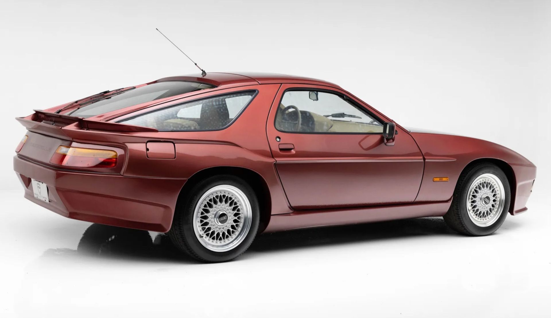 Porsche-928-S-Gemballa-3.jpeg