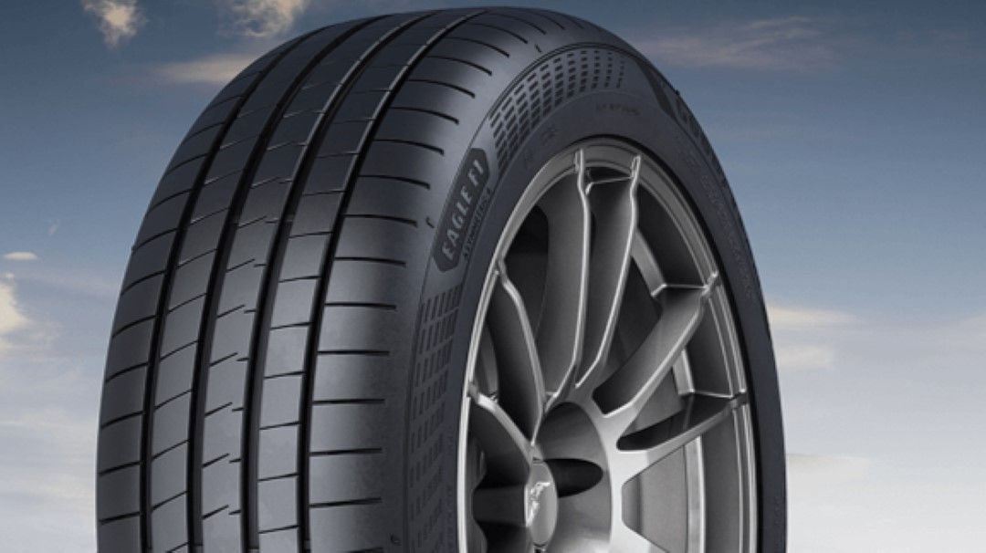 goodyear-eagle-f1-asymmetric-6-003.jpg